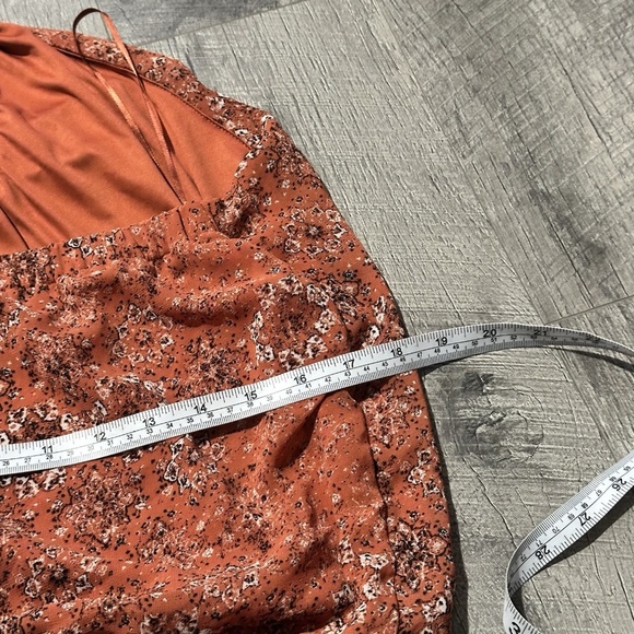 maurices medium Women’s Halter Orange Bodysuit Top Tank Shirt blouse flowy tie - Picture 4 of 9